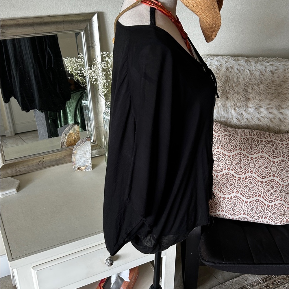 Indah revolve Lace Up black boho resort cover up Beachy slouchy Top ML - Picture 7 of 13